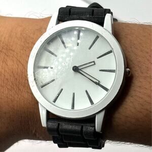Black & White Men's Watch